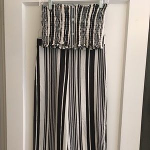 NWOT 2pc bandeau and wide leg pant set.